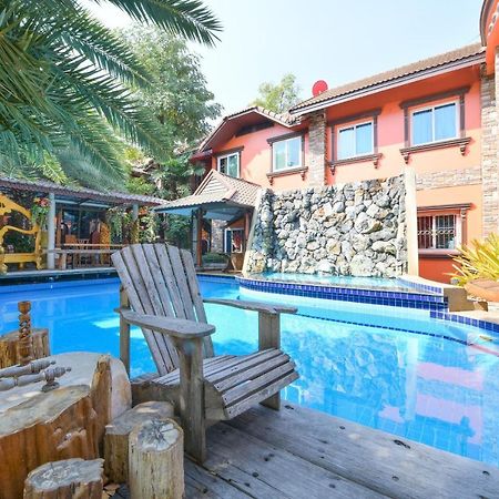 Oyo 549 Maesri Resort Pattaya Zewnętrze zdjęcie